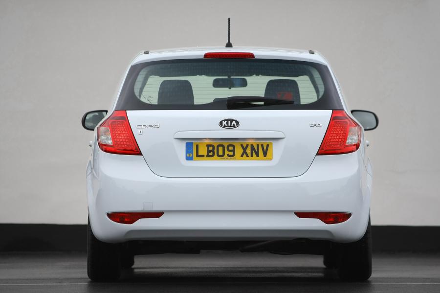  Kia cee&rsquo;d 2009 года  (фото 48 из 98)